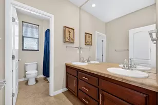 2090 Roy Ranch Way, Plumas Lake, CA 95961 - Photo 42