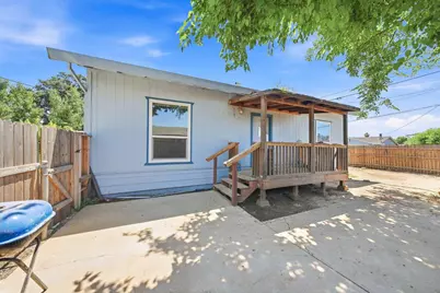 1651 3rd Avenue, Olivehurst, CA 95961 - Photo 2