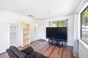 1651 3rd Ave, Olivehurst, CA 95961 - Photo 32