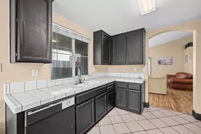 6003 Kuvasz Court, Citrus Heights, CA 95621 - Photo 8