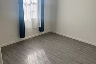 737 Featherstone Dr, Patterson, CA 95363 - Photo 2