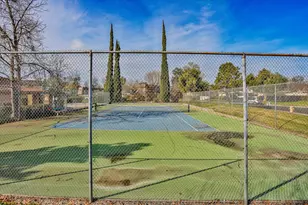 5901 Casa Alegre, Carmichael, CA 95608 - Photo 38