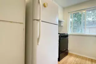 4016 Knoll Top Ct, Carmichael, CA 95608 - Photo 8