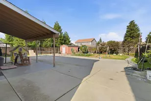 2147 Sorrel Dr, Turlock, CA 95380 - Photo 32