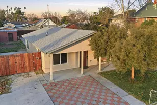 243 Angelus St, Turlock, CA 95380 - Photo 26