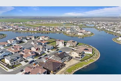 10363 Shorecliff Street, Stockton, CA 95219 - Photo 10