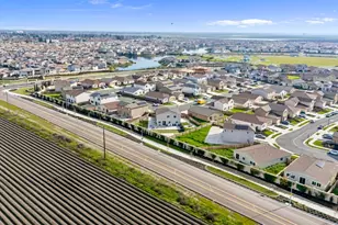 7041 Overlook Wy, Stockton, CA 95219 - Photo 4