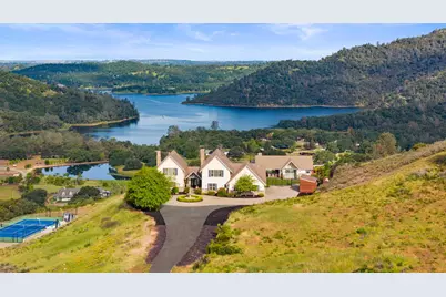 2001 Salmon Valley Lane, El Dorado Hills, CA 95762 - Photo 2