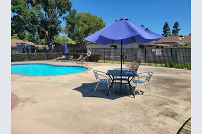 7407 Sunborough Lane, Sacramento, CA 95828 - Photo 30