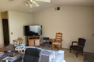 7407 Sunborough Ln, Sacramento, CA 95828 - Photo 10