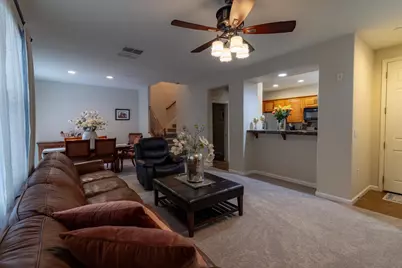 401 Picasso Way, Folsom, CA 95630 - Photo 4