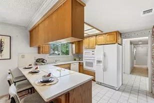 5800 Shelldrake Ct, Fair Oaks, CA 95628 - Photo 16