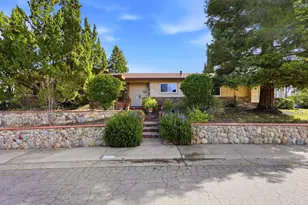 5800 Shelldrake Ct, Fair Oaks, CA 95628 - Photo 2