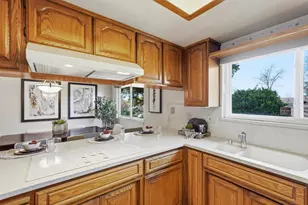 5800 Shelldrake Ct, Fair Oaks, CA 95628 - Photo 16