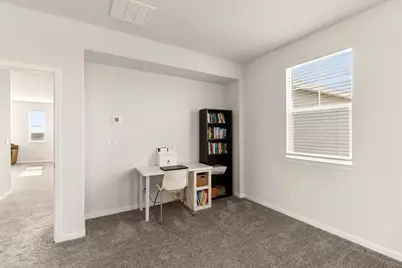 1725 Harry Lorenzo Avenue, Woodland, CA 95776 - Photo 28