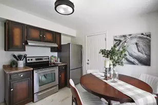 2408 Roslyn Way, Sacramento, CA 95864 - Photo 12