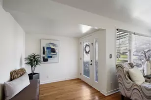 2408 Roslyn Way, Sacramento, CA 95864 - Photo 6
