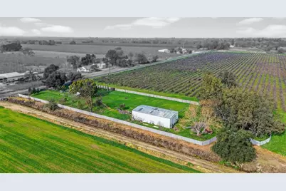 27350 Thornton Road, Thornton, CA 95686 - Photo 1