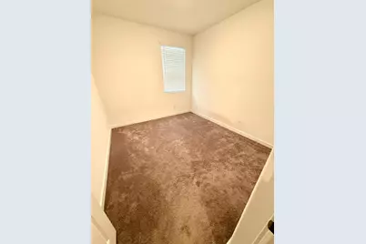 8628 Lakha Cir, Sacramento, CA 95828 - Photo 6