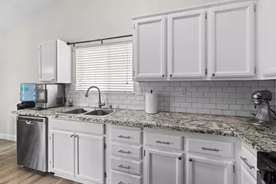 2420 Inverness Drive, Lincoln, CA 95648 - Photo 12