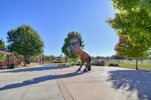 2857 Maybrook Dr, Sacramento, CA 95835 - Photo 54