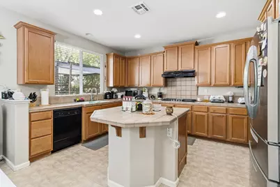 2857 Maybrook Drive, Sacramento, CA 95835 - Photo 2