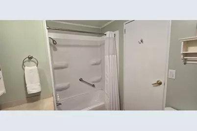 Full Circle, Davis, CA 95618 - Photo 18