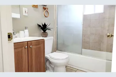 6109 Laurine Way, Sacramento, CA 95824 - Photo 14