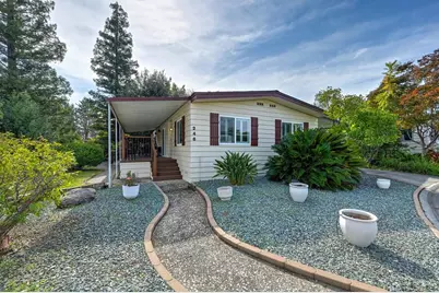 Danielle Way, Folsom, CA 95630 - Photo 2