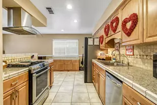 3849 N Stanford Ave, Fresno, CA 93727 - Photo 14