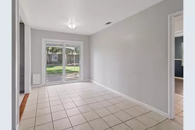 4930 71st Street, Sacramento, CA 95820 - Photo 8