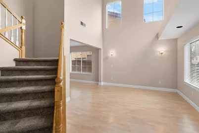 2055 Tahoe Circle, Tracy, CA 95376 - Photo 14