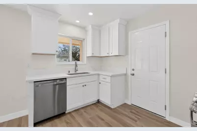 3807 32nd Avenue, Sacramento, CA 95824 - Photo 16