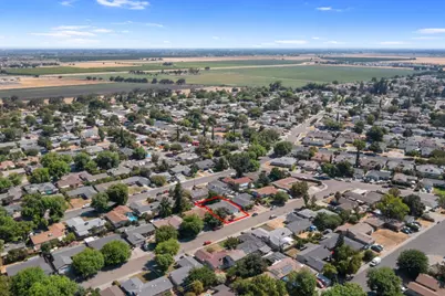 713 Pio Pica Avenue, Stockton, CA 95210 - Photo 22