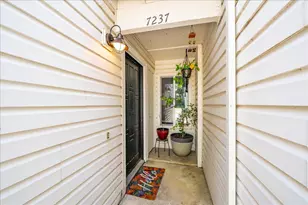 7237 Cinnamon Cir, Citrus Heights, CA 95621 - Photo 4