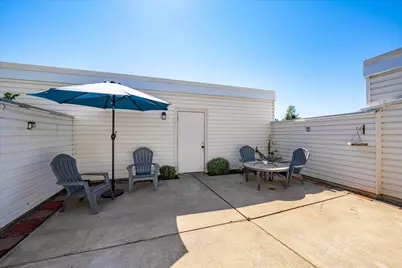 7237 Cinnamon Circle, Citrus Heights, CA 95621 - Photo 32