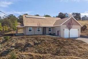 2307 Arrowhead St, Copperopolis, CA 95228 - Photo 2