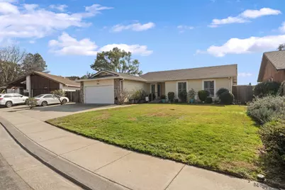 1050 Bradford Circle, Lodi, CA 95240 - Photo 2