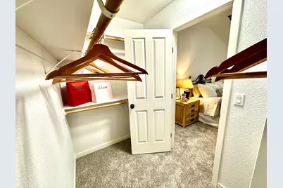 9656 Twin Creeks Avenue, Stockton, CA 95219 - Photo 38