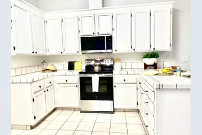 9656 Twin Creeks Avenue, Stockton, CA 95219 - Photo 18