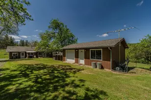 19160 American Flat Rd, Fiddletown, CA 95629 - Photo 10