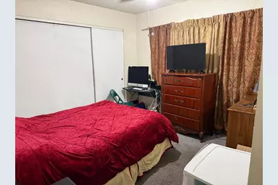 7129 Kelley Drive, Stockton, CA 95207 - Photo 6