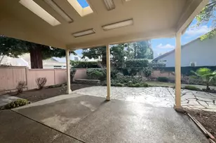 11950 Rising Sun Way, Gold River, CA 95670 - Photo 32