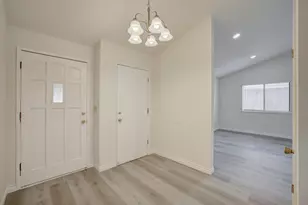 7900 Cottonleaf Way, Sacramento, CA 95828 - Photo 16