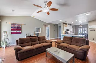 1924 Crystalwood Ln, Lodi, CA 95242 - Photo 12