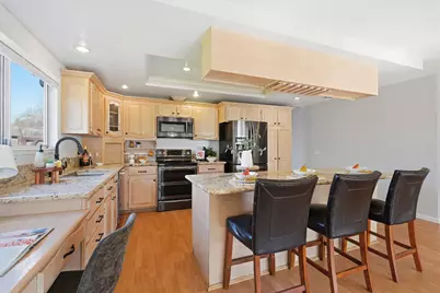 6713 Plum Tree Court, Citrus Heights, CA 95610 - Photo 10