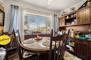 6823 Greenhaven Dr, Sacramento, CA 95831 - Photo 40