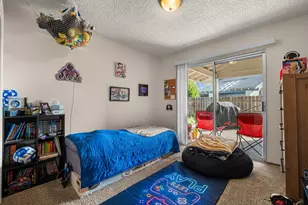 6823 Greenhaven Dr, Sacramento, CA 95831 - Photo 26