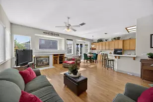 7988 Bothwell Dr, Sacramento, CA 95829 - Photo 12