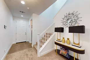 9824 Porto Bay Dr, Elk Grove, CA 95757 - Photo 2